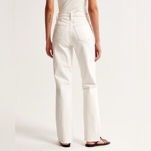 Abercrombie and Fitch 90s Straight Ultra high rise cream jeans, 25 0R